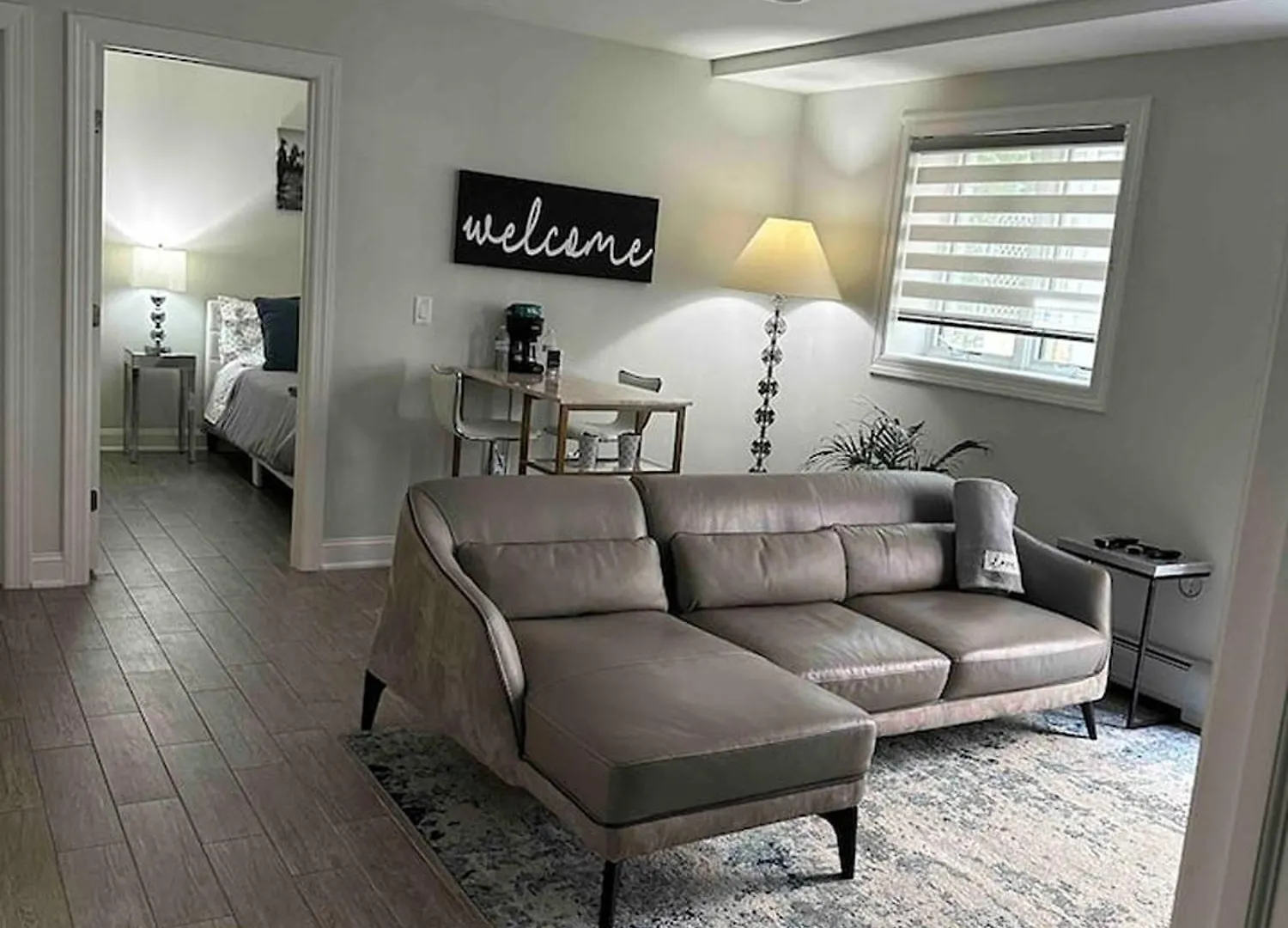 1 Bed Apartment Luxury On 21St New York USA