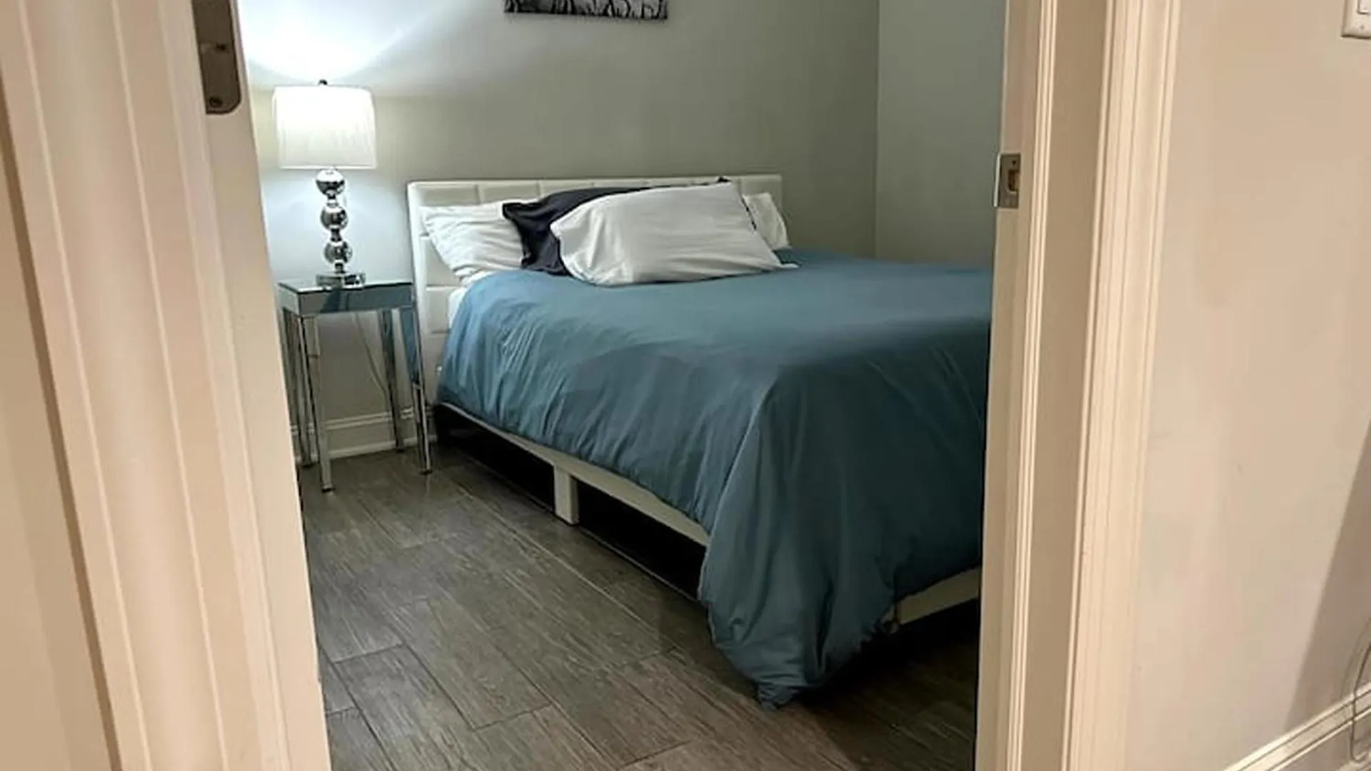 1 Bed Apartment Luxury On 21St New York